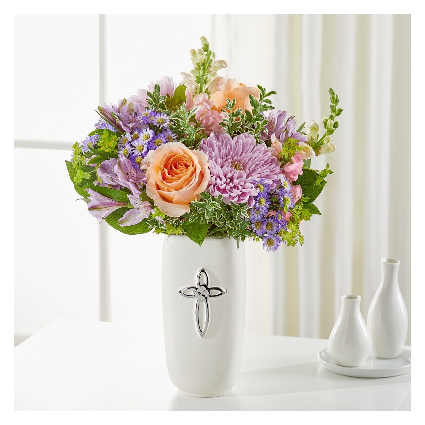 Divine Gift Bouquet flower arrangement