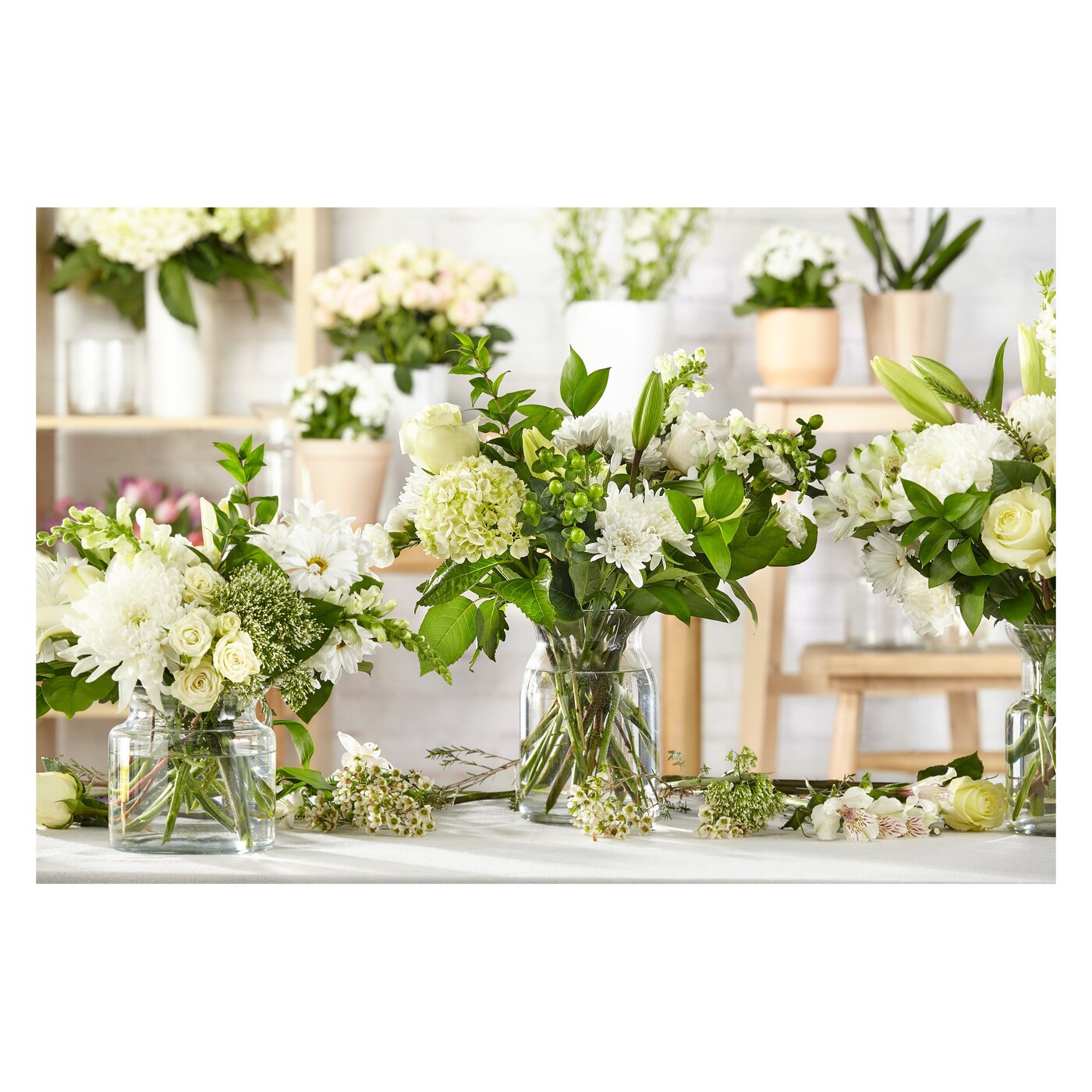 Classic Ivory – A Florist Original arrangement option 2