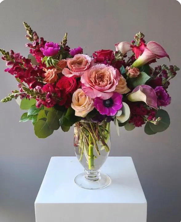 Pink and magenta premium vase bouquet